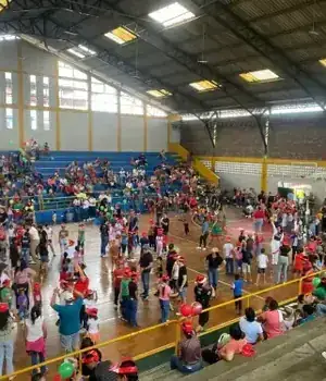 Fundación Underlife — Protegiendo la infancia (17)